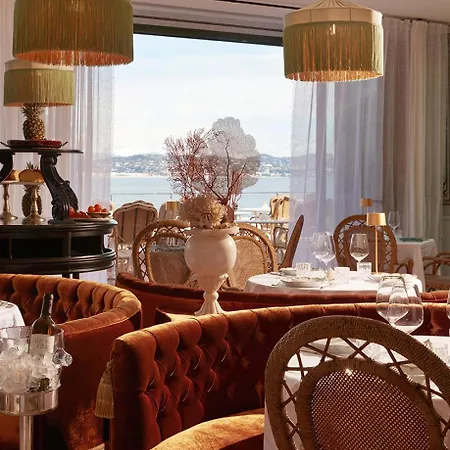 Chateau De 5*